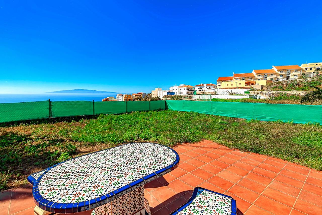 Villa Raquel With Private Pool And Sea View Los Menores Esterno foto